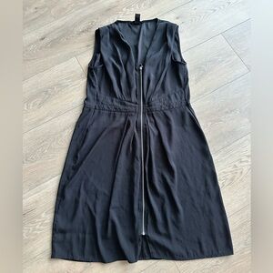 H&M Black Sleeveless V-Neck Sheath Midi Dress
